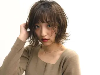 ショート レイヤー/大人ボブ| ワタナベ リョウカのヘアスタイル