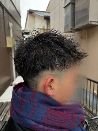 パーマ メンズ 近藤 龍青のヘアスタイル