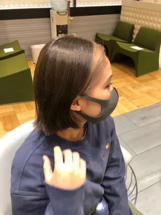 ショート 松田 アカリのヘアスタイル