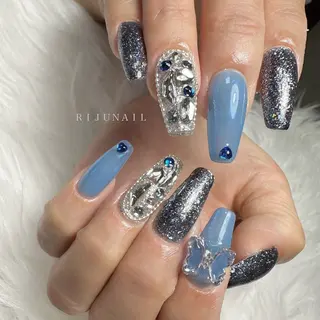 ロング 安藤 紅実のネイルデザイン