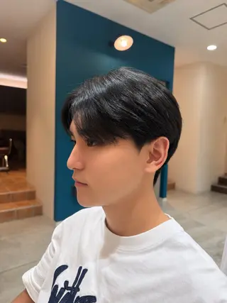 メンズ 新村 美咲のヘアスタイル