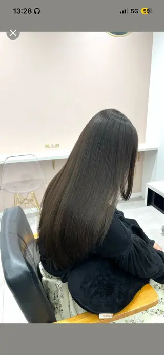ロング カラー Rimi 🩶ྀི HUG横浜のヘアスタイル