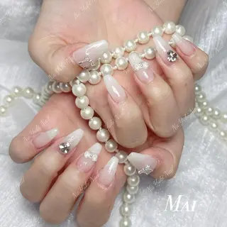 ネイル 🦋 Queenieのネイルデザイン