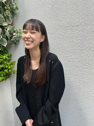 ロング 平田 秋月のヘアスタイル