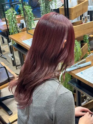 セミロング 埴岡 若葉のヘアスタイル