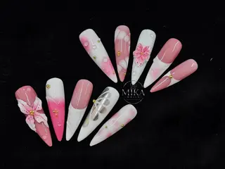 ネイル Mika Nails 心斎橋のネイルデザイン