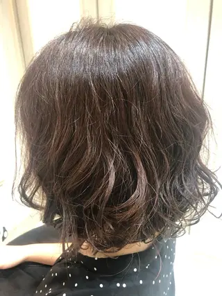 ミディアム カラー パーマ 似合う髪型見つけます AYAKAのヘアスタイル
