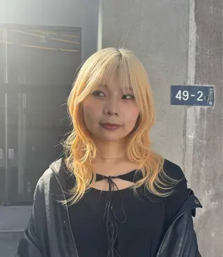 ロング カラー 陽 愛のヘアスタイル
