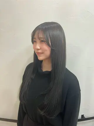 セミロング ブリーチなし透明感 カラー｜レイヤーのヘアスタイル