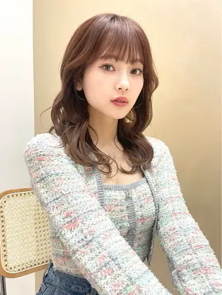 ロング fuwari 美白ショコラカラーのヘアスタイル