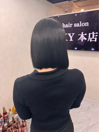 ショート カラー ブリーチ/エクステ モデル募集中🖤のヘアスタイル
