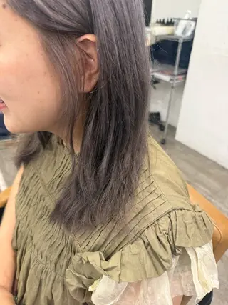カラー 韓国ヘア✨グレージュ カラーasamiのヘアスタイル