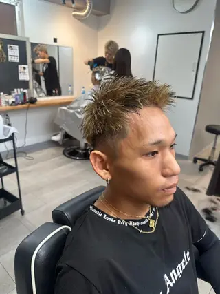 カラー メンズ 💥律喜💥/パーマ /メンズ/フェードのヘアスタイル