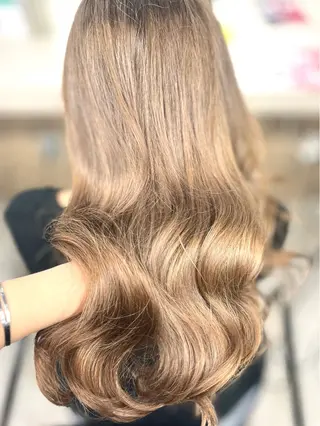 ロング カラー 多系統似合わせ/ tsuburaのヘアスタイル