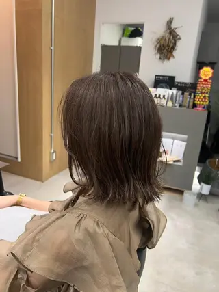 ミディアム カラー デザインカラー茅ヶ崎 オオタ カズキのヘアスタイル