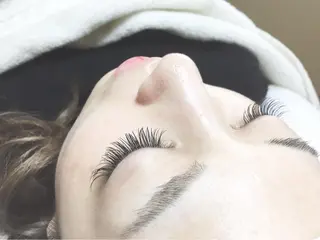 セミロング カラー パーマ ヘアアレンジ メンズ キッズ ネイル マツエク・マツパ brille ~eyelash~のヘアスタイル