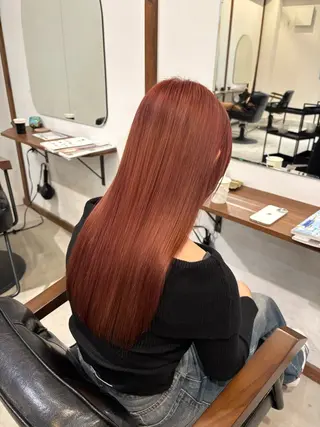 カラー ROUIS ホノカのヘアスタイル