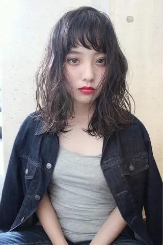 セミロング カラー パーマ ooit 【オーイット】のヘアスタイル