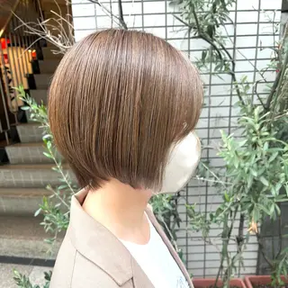ショート カラー 透明感カラー/ 髪質改善/レイヤーのヘアスタイル