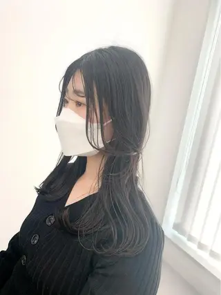 ロング カラー パーマ ヘアアレンジ メンズ キッズ ネイル マツエク・マツパ アイブロウ 似合せレイヤー/ 柔らか透明感カラーのヘアスタイル