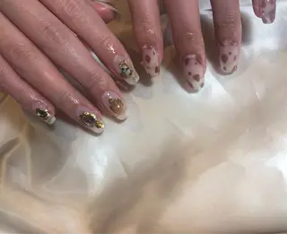 ネイル パラあり！フィルイン 美フォルムのネイルデザイン