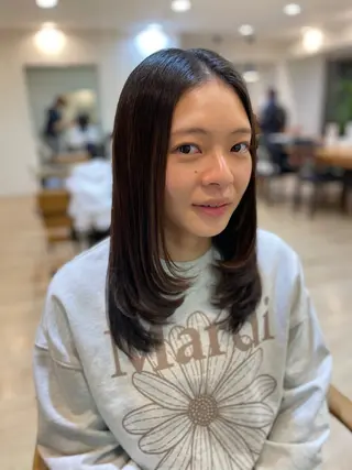 ロング ブリーチ無し透明感 ケアカラー🌿かなみのヘアスタイル
