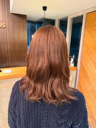 ミディアム カラー 🌀ルカ ショート 🌀のヘアスタイル