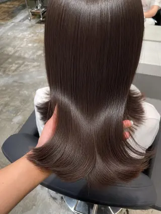 ミディアム はづき 🥀梅田のヘアスタイル