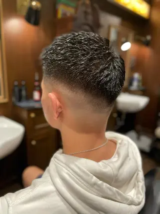 ショート 代表 武田晃英のヘアスタイル
