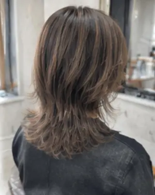 セミロング No Cut Lienのヘアスタイル