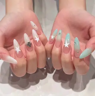 ネイル moon nailsのネイルデザイン