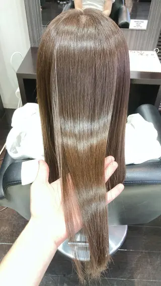 ロング 前之園 ひかるのヘアスタイル