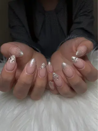 ãã€ã« ðð·ð»ð² XiinhNailã®ãã€ã«ãã¶ã€ã³