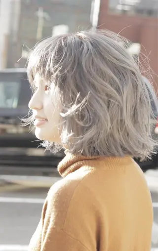 ショート ミディアム カラー 浅川 実行のヘアスタイル
