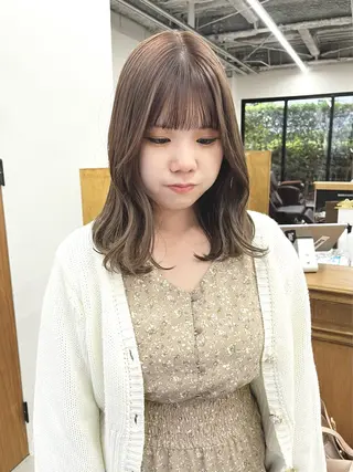 ミディアム カラー ヘアアレンジ ena/ブリーチなし 透明感・レイヤー🎀のヘアスタイル