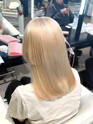 ミディアム 🎀momoღブリー チハイトーン🎀のヘアスタイル