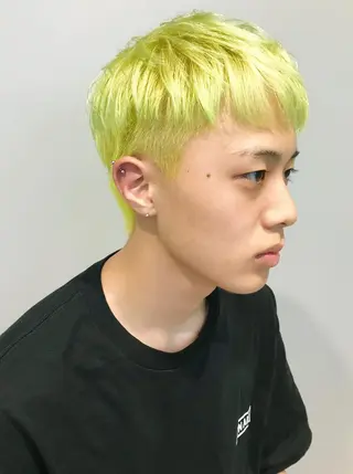 ショート カラー メンズ 山下 亮輔のヘアスタイル