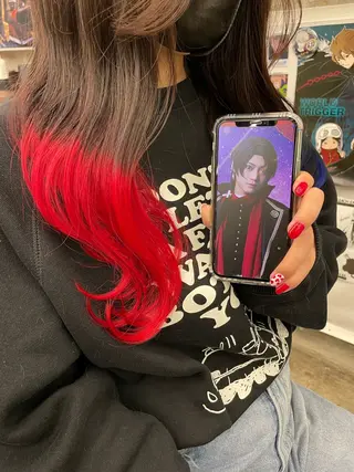 ロング カラー インナーカラー 推し ブリーチ  髪質改善のヘアスタイル