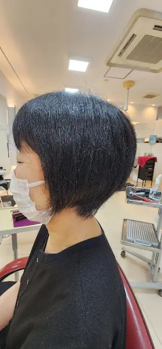 ショート カラー hairmake Juinのヘアスタイル