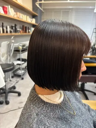ショート カラー ✨髪質改善カラー✨ ストレート☔脇田のヘアスタイル