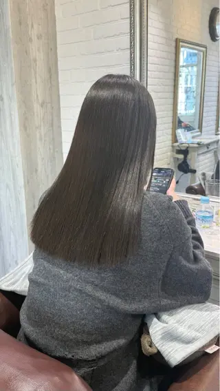セミロング 小笠原 史勝のヘアスタイル