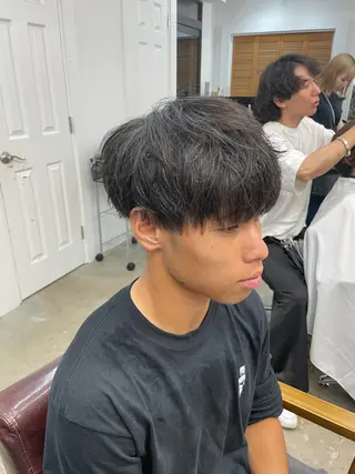 メンズ YUKI 新宿カット パーマ/カラーのヘアスタイル