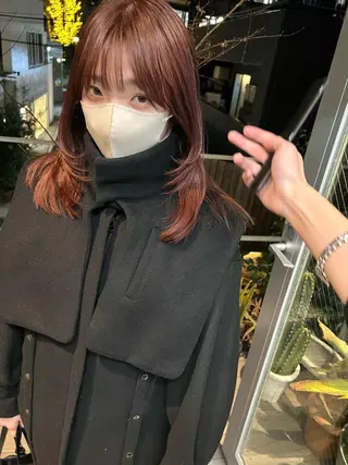 ミディアム カラー sakoda shunkiのヘアスタイル