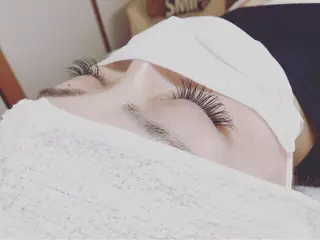 マツエク・マツパ brille ~eyelash~のヘアスタイル