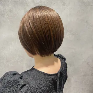 ショート カラー コミヤマ ナツキ🪿のヘアスタイル