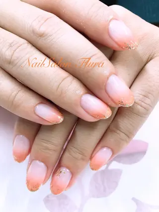 ネイル NailSalon Fluraのネイルデザイン
