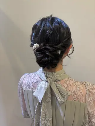 セミロング ヘアアレンジ ボウ🪞ヘアセット /メイク/マツパのマツエク・マツパデザイン