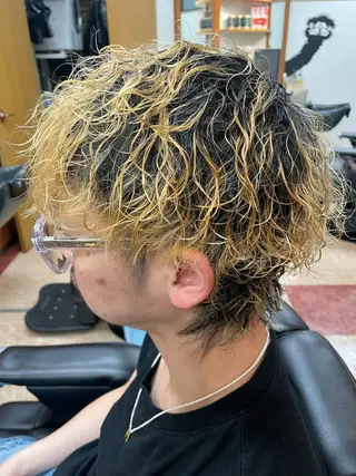 ショート パーマ メンズ レオン澄川 齊藤のヘアスタイル
