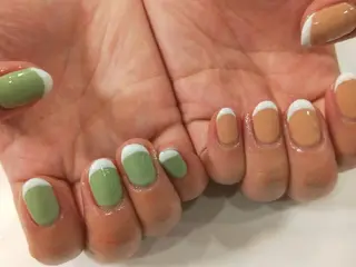 ネイル はばすみれ🎀ﾈｲﾙ 光ﾌｪｲｼｬﾙ ﾍｱのネイルデザイン