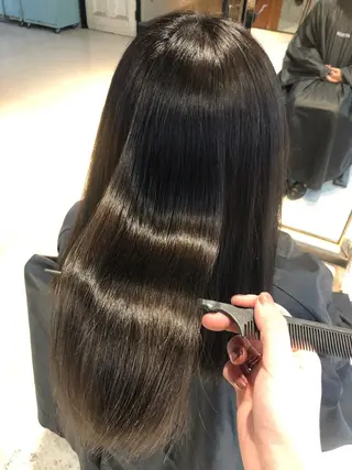 セミロング カラー ヘアアレンジ TOKI /透明感/原宿のヘアスタイル